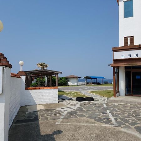 Park Beach Hotel Jeju Exterior foto